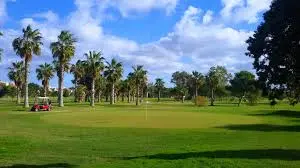 Golf · pole i zaplecze treningowe